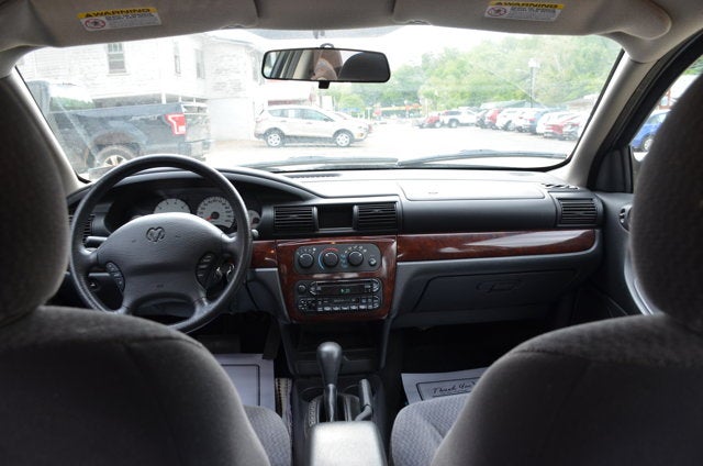 2002 Dodge Stratus SE PLUS/SXT