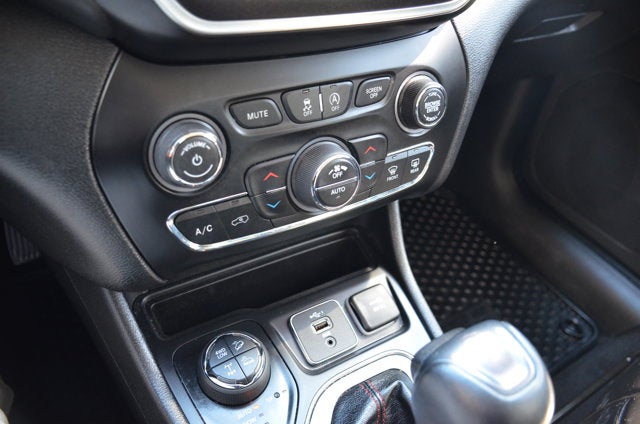 2019 Jeep Cherokee Trailhawk 4x4