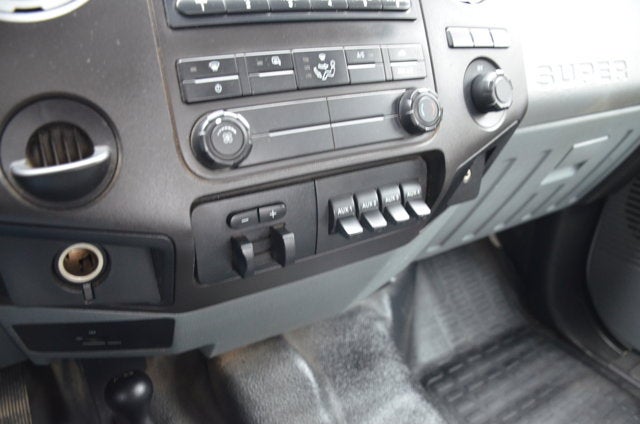 2015 Ford Super Duty F-350 DRW XL 4x4 Flat Bed