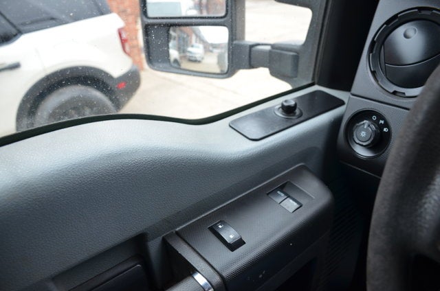 2015 Ford Super Duty F-350 DRW XL 4x4 Flat Bed