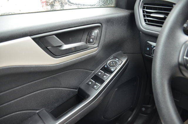 2022 Ford Escape SE Hybrid AWD