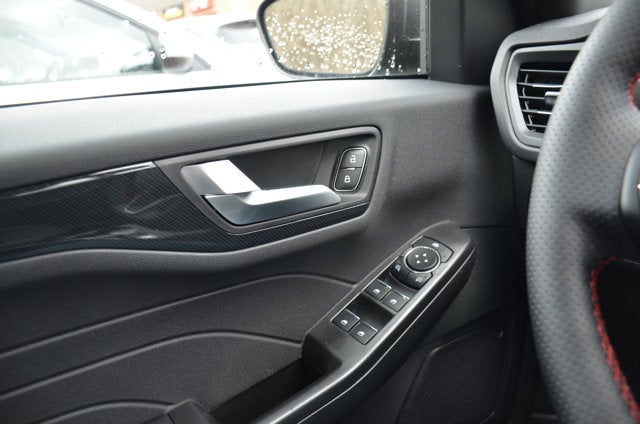 2026 Ford Escape ST-Line AWD