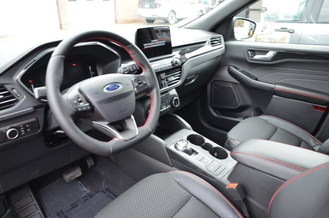 2026 Ford Escape ST-Line AWD