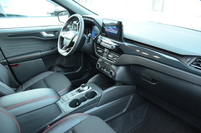 2026 Ford Escape ST-Line AWD