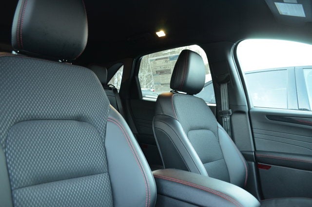 2026 Ford Escape ST-Line AWD