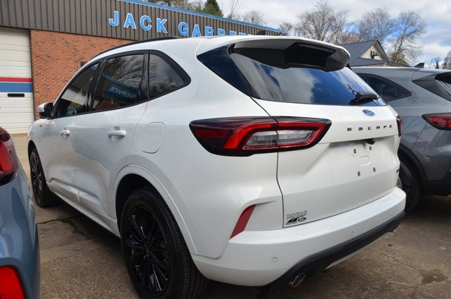 2025 Ford Escape ST-Line Elite AWD