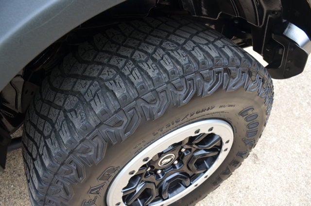 2023 Ford Bronco Outer Banks Sasquatch 4x4
