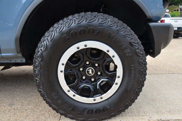2023 Ford Bronco Outer Banks Sasquatch 4x4