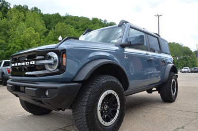 2023 Ford Bronco Outer Banks Sasquatch 4x4