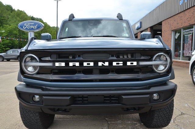 2023 Ford Bronco Outer Banks Sasquatch 4x4