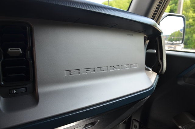 2023 Ford Bronco Outer Banks Sasquatch 4x4