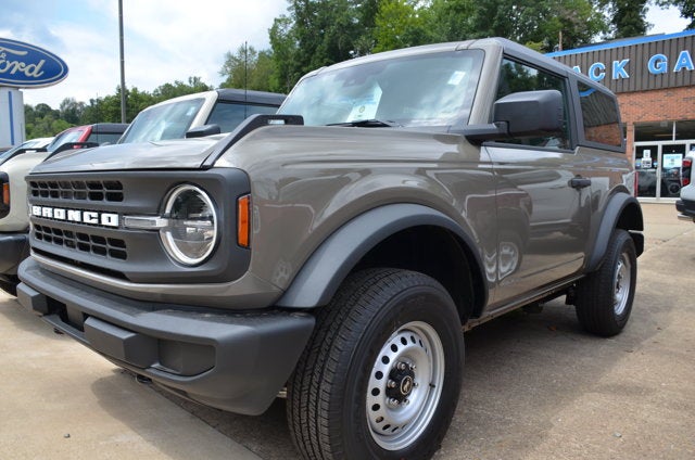 2026 Ford Bronco Base 2-Door