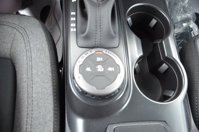 2026 Ford Bronco Base 2-Door