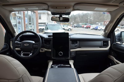 2024 Ford Expedition Max Platinum