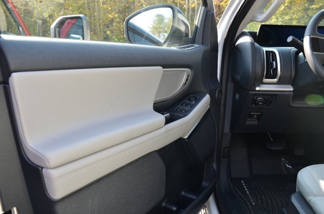 2027 Ford Expedition Active 4x4