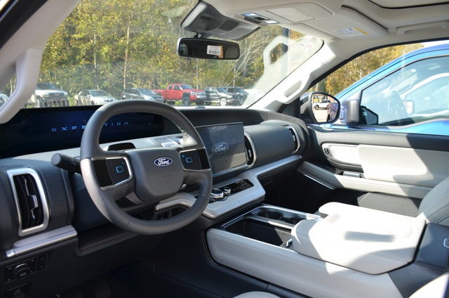 2027 Ford Expedition Active 4x4