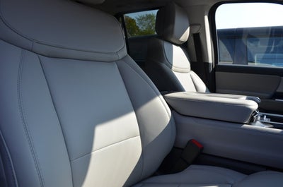 2027 Ford Expedition Active 4x4