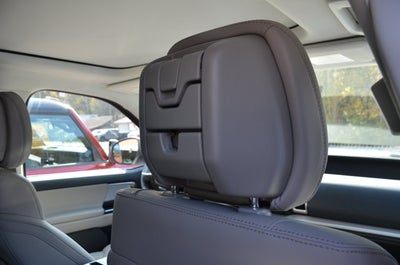 2027 Ford Expedition Active 4x4