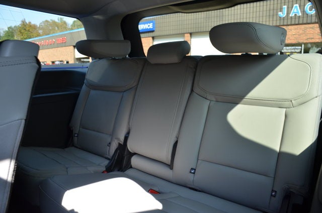 2027 Ford Expedition Active 4x4