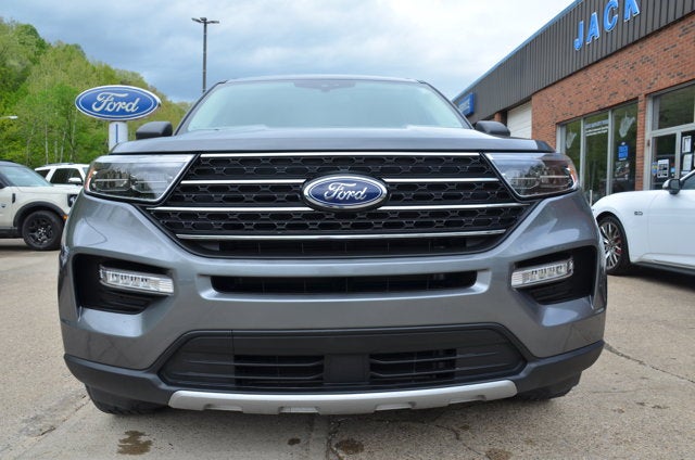 2023 Ford Explorer XLT 4WD