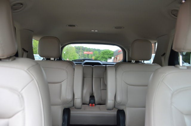 2023 Ford Explorer XLT 4WD