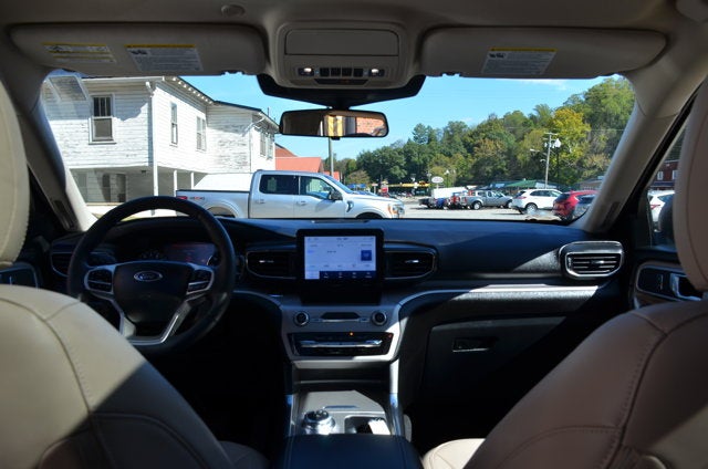 2022 Ford Explorer XLT 4WD