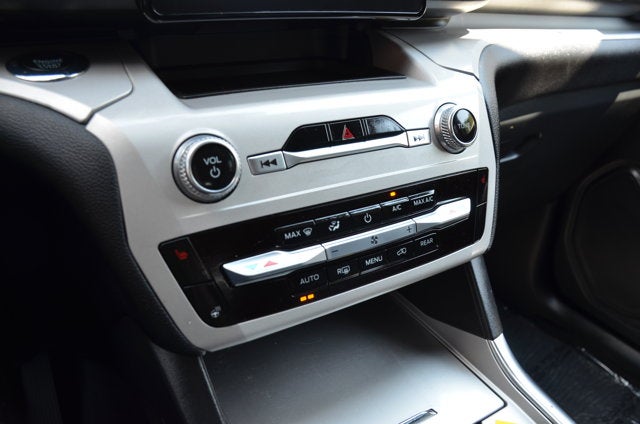 2023 Ford Explorer XLT 4WD