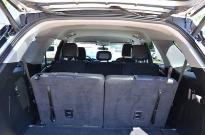 2023 Ford Explorer XLT 4WD