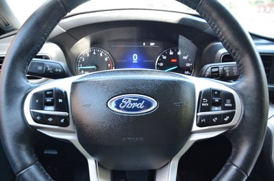 2023 Ford Explorer XLT 4WD