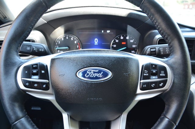 2023 Ford Explorer XLT 4WD