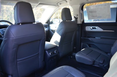 2026 Ford Explorer Active 4WD