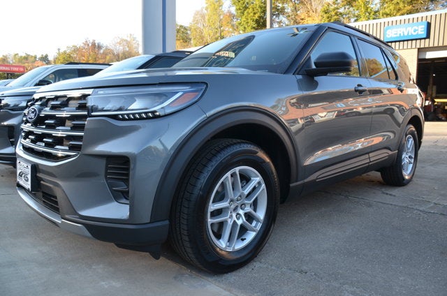 2027 Ford Explorer Active 4WD