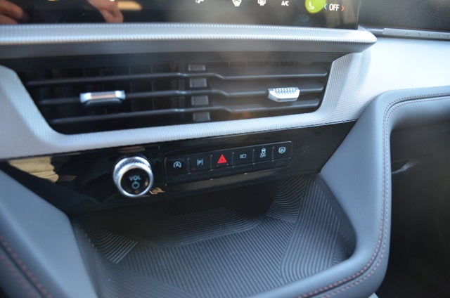 2027 Ford Explorer Active 4WD