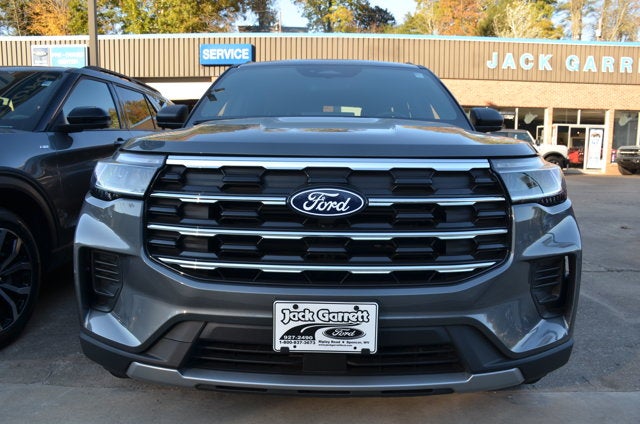 2027 Ford Explorer Active 4WD