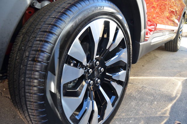 2027 Ford Explorer Platinum 4WD