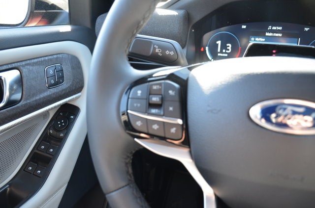 2027 Ford Explorer Platinum 4WD