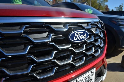 2027 Ford Explorer Platinum 4WD