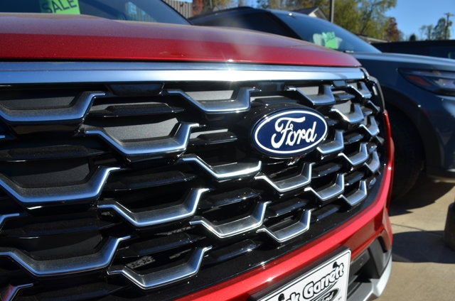 2027 Ford Explorer Platinum 4WD