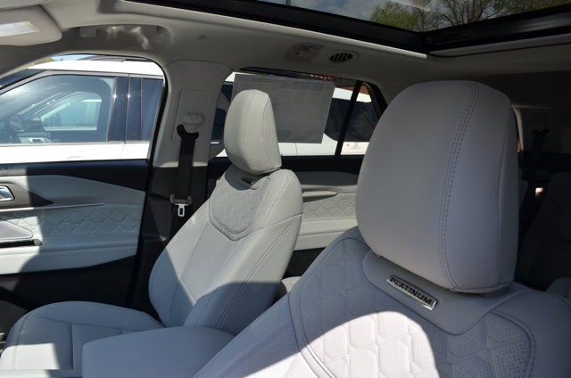 2026 Ford Explorer Platinum 4WD