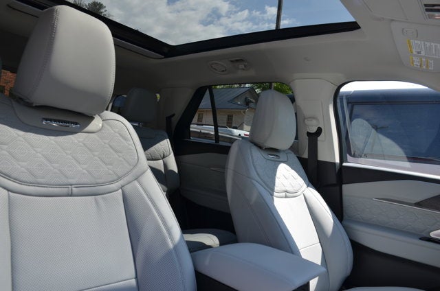 2026 Ford Explorer Platinum 4WD