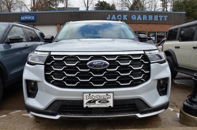 2026 Ford Explorer Platinum 4WD