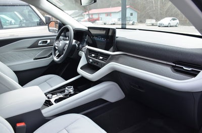 2026 Ford Explorer Platinum 4WD