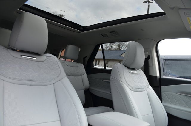 2026 Ford Explorer Platinum 4WD