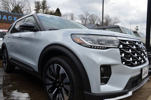 2026 Ford Explorer Platinum 4WD