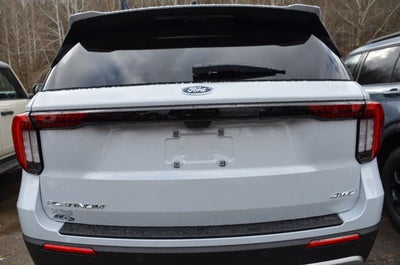 2026 Ford Explorer Platinum 4WD