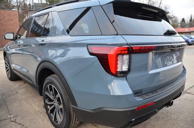 2026 Ford Explorer ST-Line 4WD