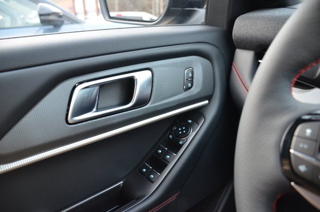 2026 Ford Explorer ST-Line 4WD