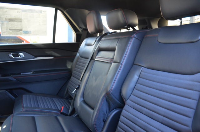 2027 Ford Explorer ST-Line 4WD