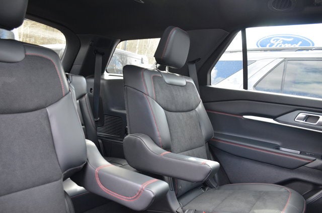 2026 Ford Explorer ST 4WD