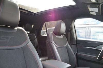 2026 Ford Explorer ST 4WD